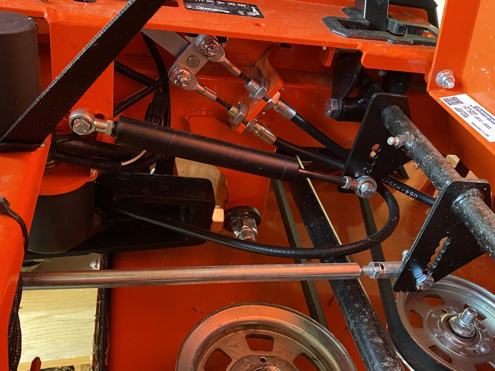 Lap-bar control linkage — the destination of the future actuators, with rod-end joints and rotational dampers